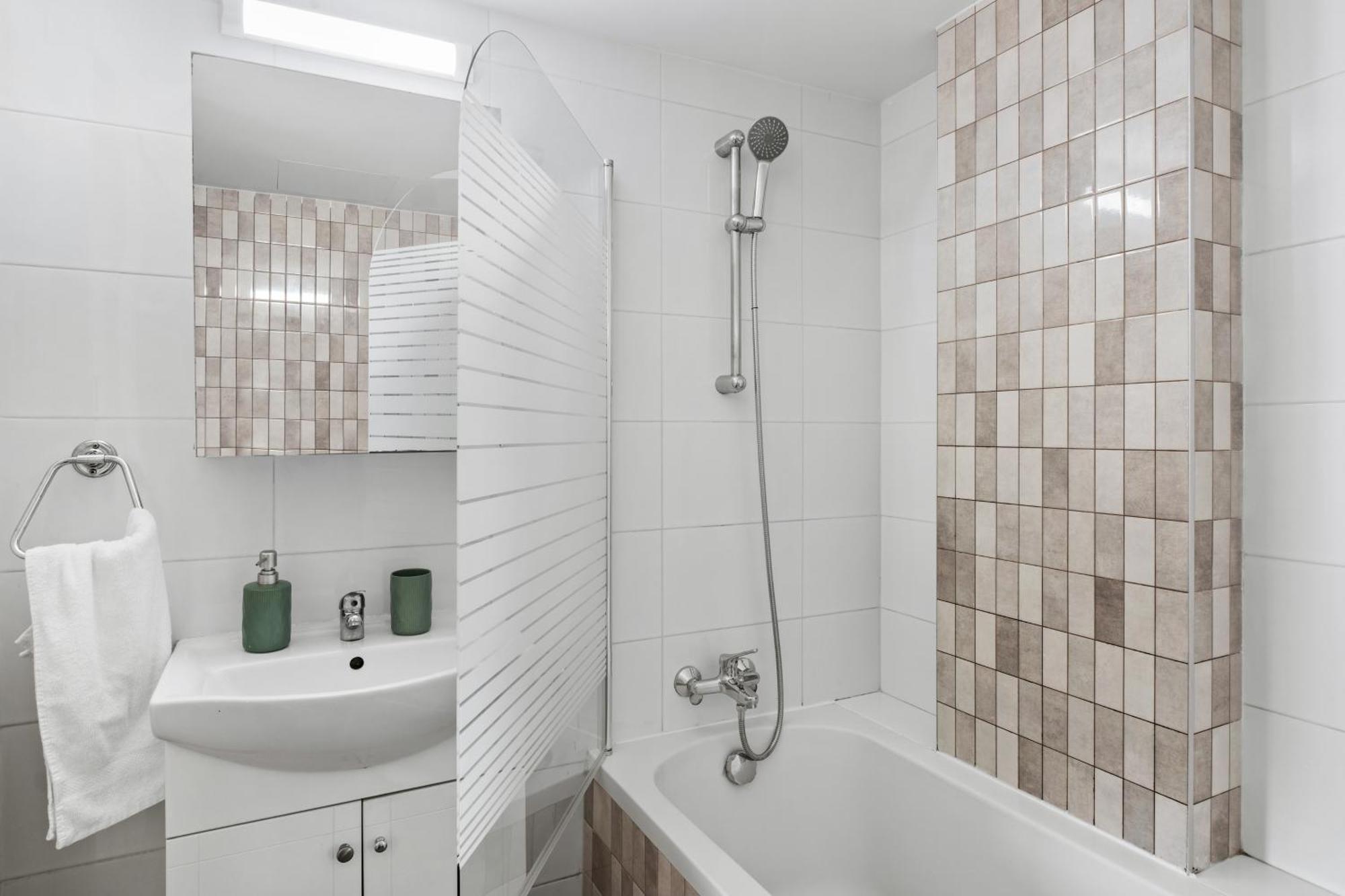 Lazuli Sea View Beachfront- Ap 61 Larnaca Ngoại thất bức ảnh